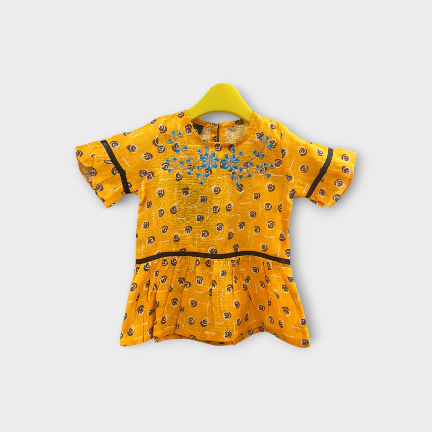 Black Dots Yellow Top